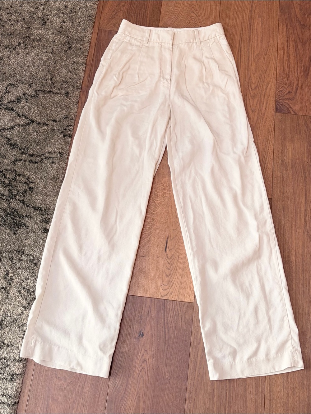 Aritzia Effortless Pant Cream